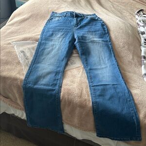 Blue Jeans. Curvy Girl, Judy Blue. Brand new,never worn.  Mid rise, Boot cut